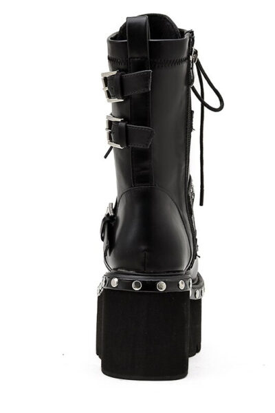 Emo Stiefel mit Spikes