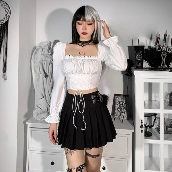 Schwarzes Emo-Top-Shirt