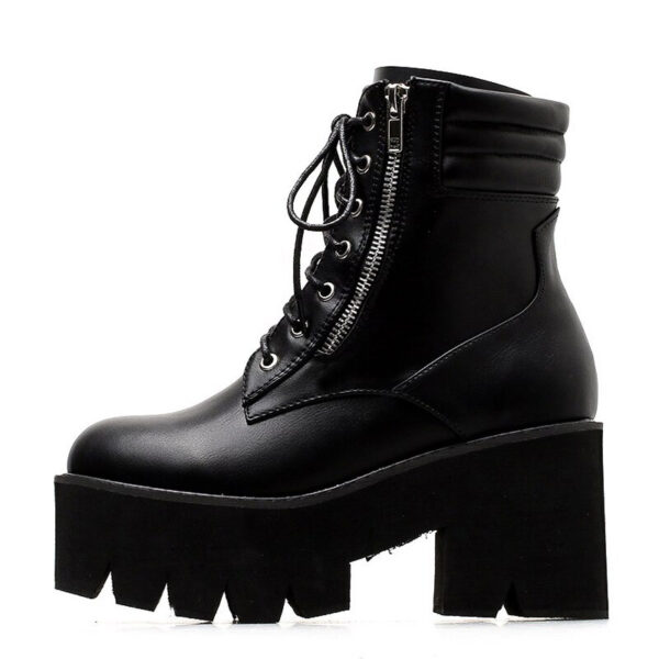 Emo Stiefel für Frauen